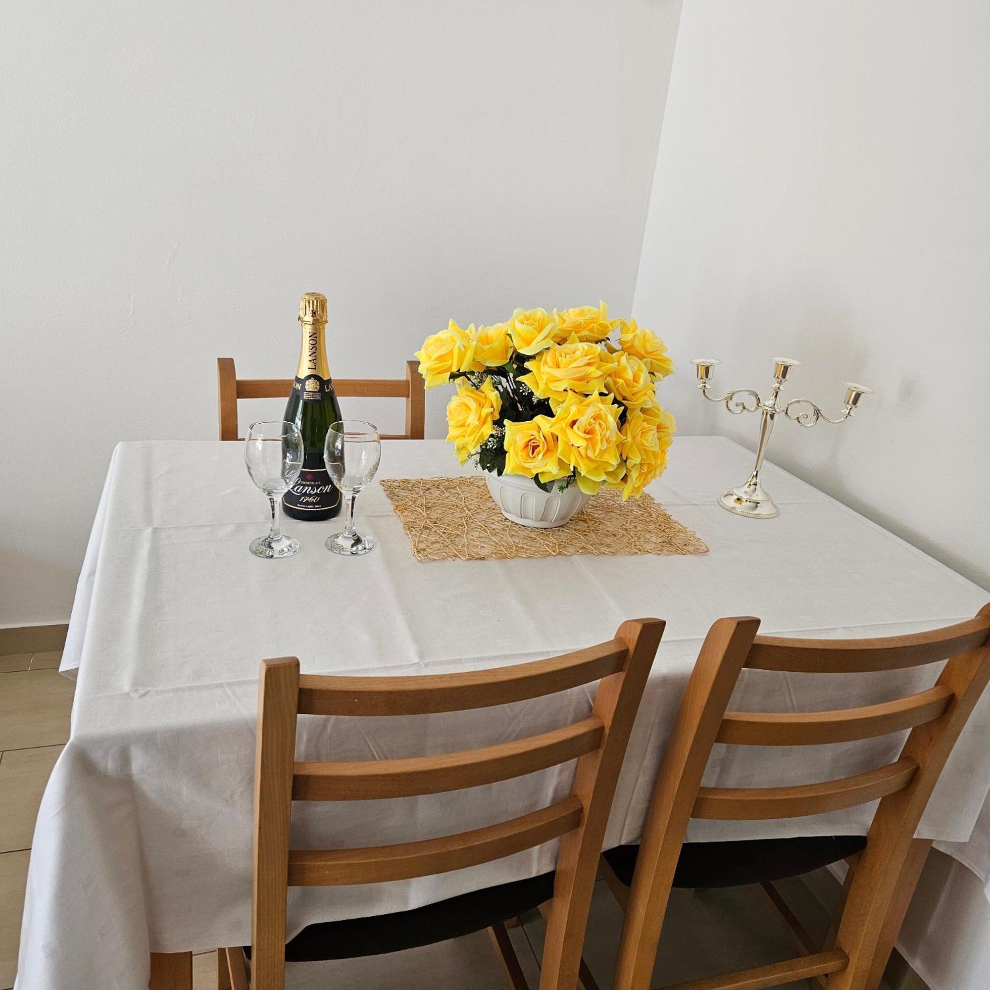 Apartments Cytrus ネウム エクステリア 写真